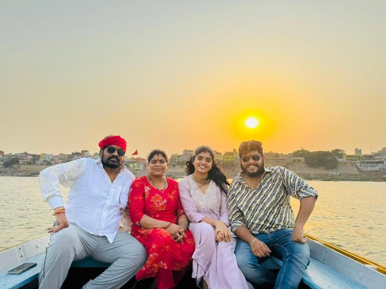 Ganga Guest House Varanasi Dış mekan fotoğraf